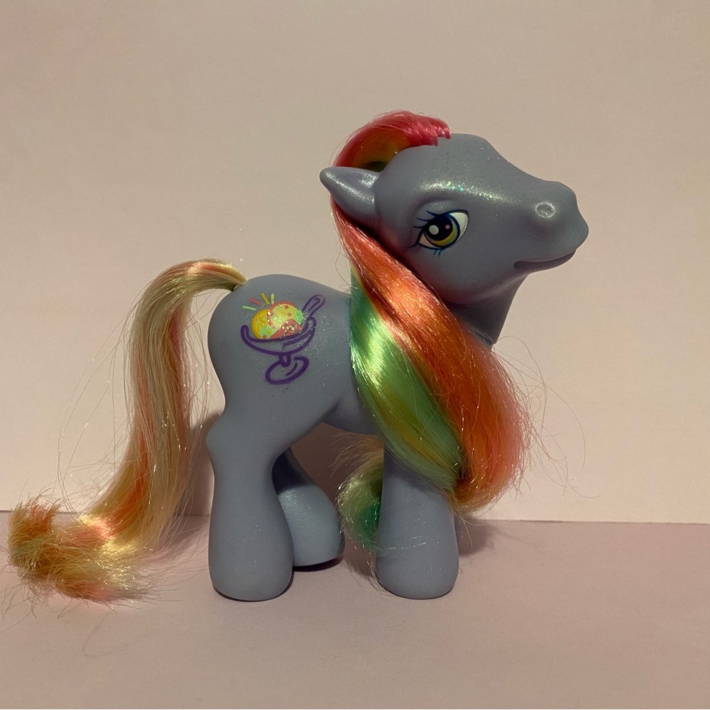 My Little Pony G3 Rainbow Swirl 2004 Sparkle Pony Vintage Hasbro